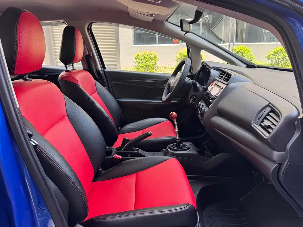 Fit 1.5 L LX Manual Comfort