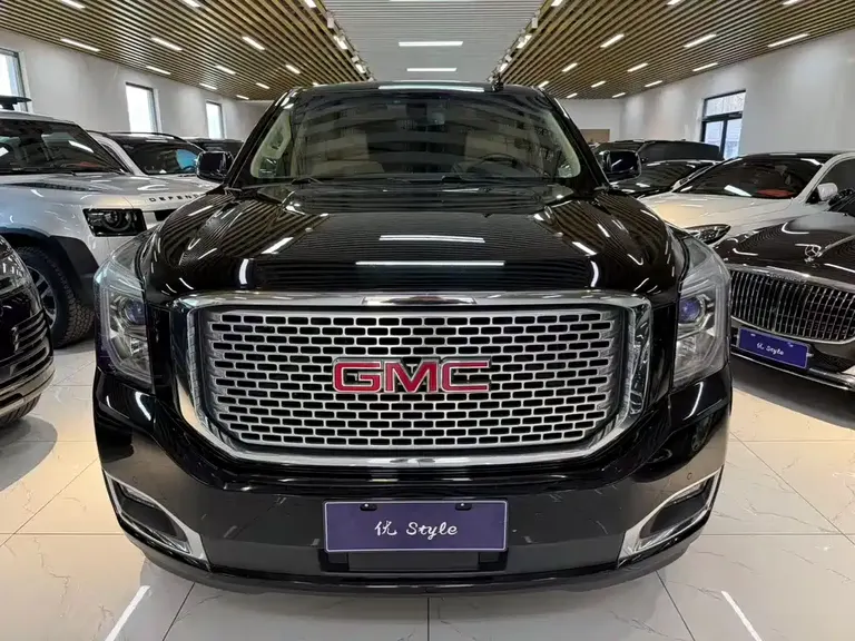 Dolang Yukon 5.3 L XL Luxury Premium Extended 4 WD