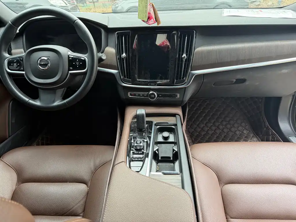 Volvo V90 Cross Country B5 AWD Smart Vision