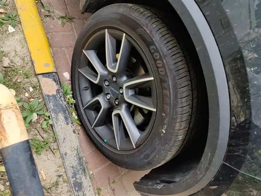 Lynk & Co 01 2.0 TD 2 WD Pro
