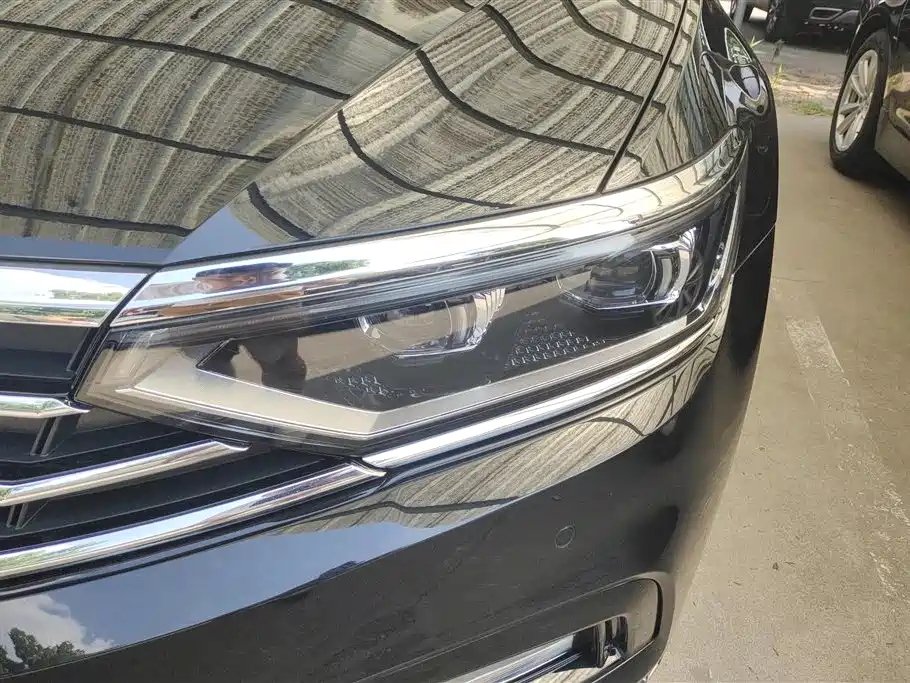 Magotan 380 TSI DSG Luxury