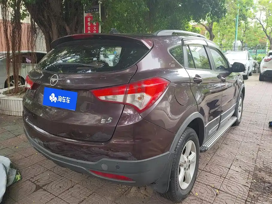 Haima S5 海马S5 2015款 1.5 T CVT豪华型运动版