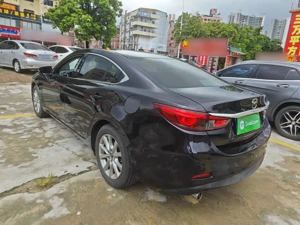 Atenza 2.0 L Blue Sky Luxury