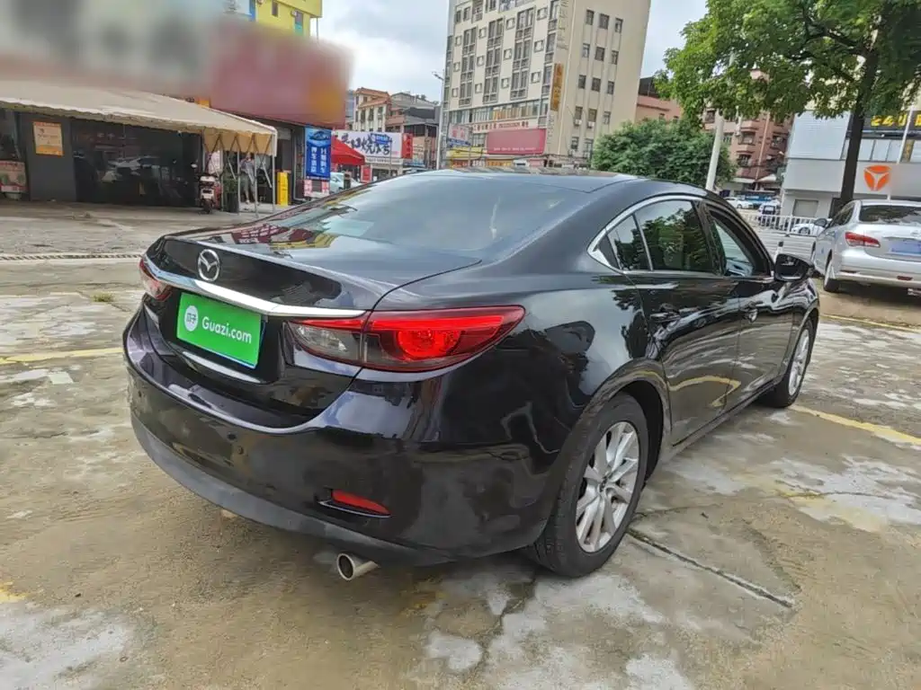 Atenza 2.0 L Blue Sky Luxury