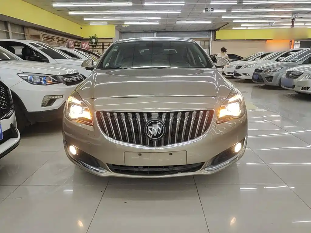 Regal 1.6 T Elite Tech
