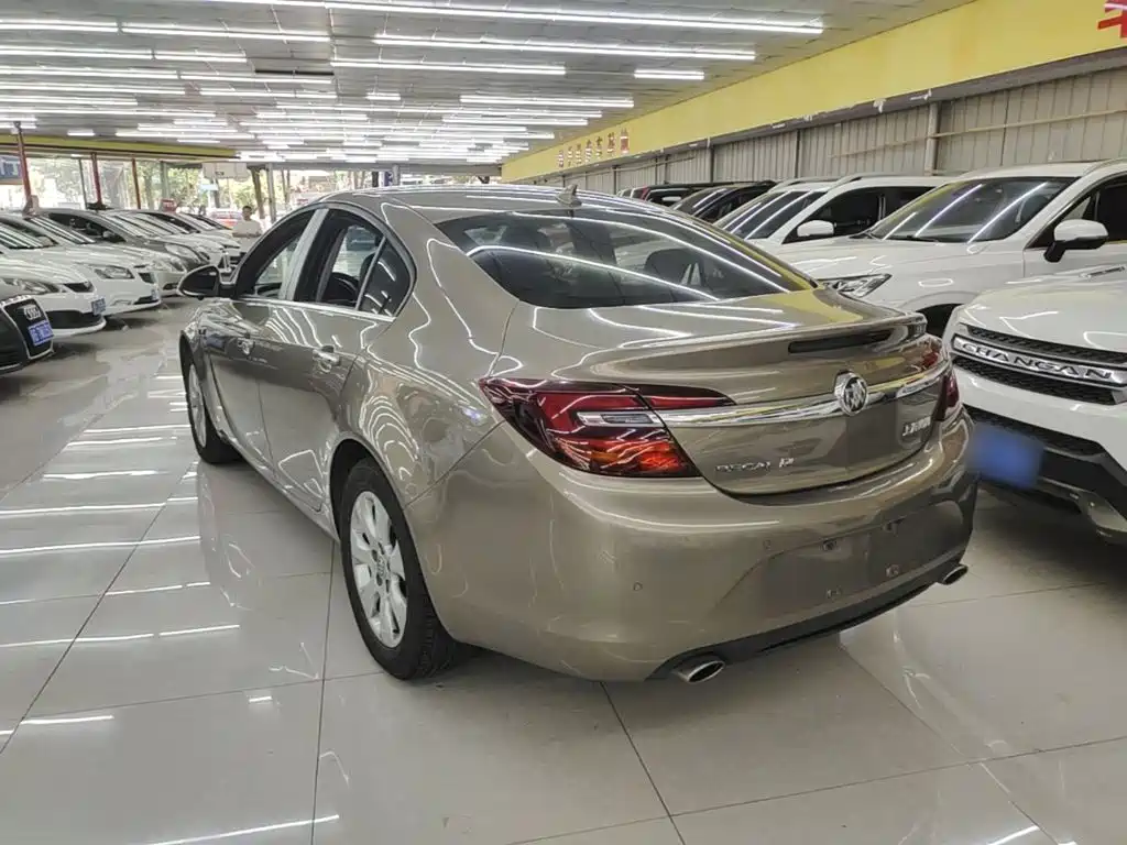 Regal 1.6 T Elite Tech