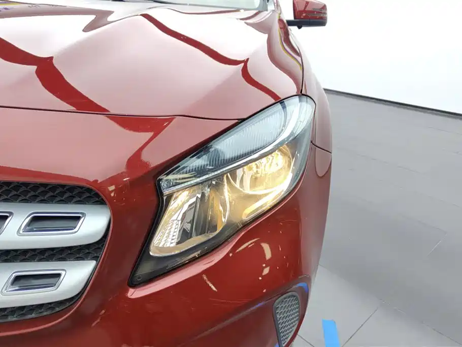 Mercedes-Benz GLA GLA 200 Dynamic