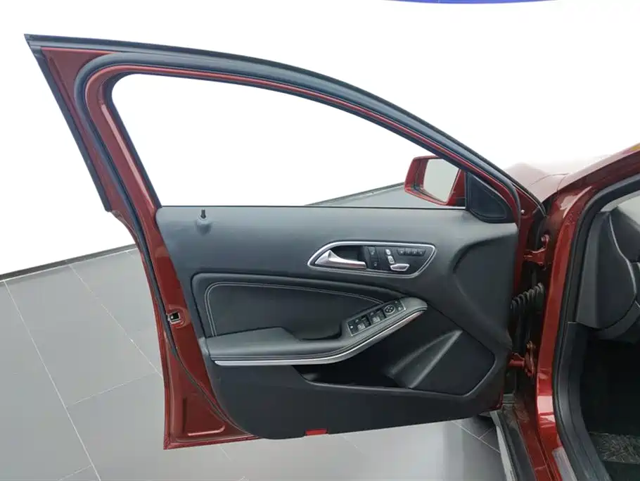 Mercedes-Benz GLA GLA 200 Dynamic