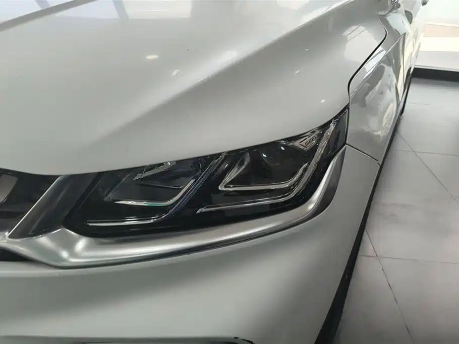 Binyue Facelift 240 T DCT Hunter