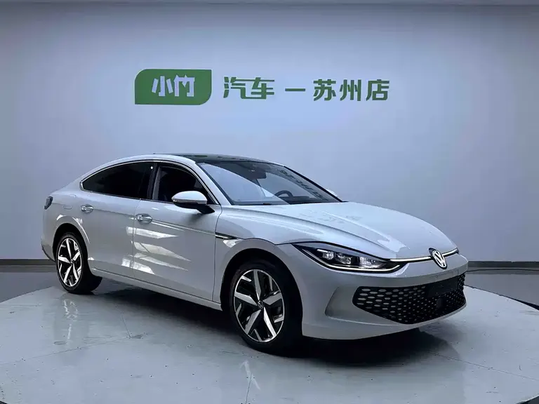 Volkswagen Lamando Lamando L 280 TSI DSG Spicy Cool