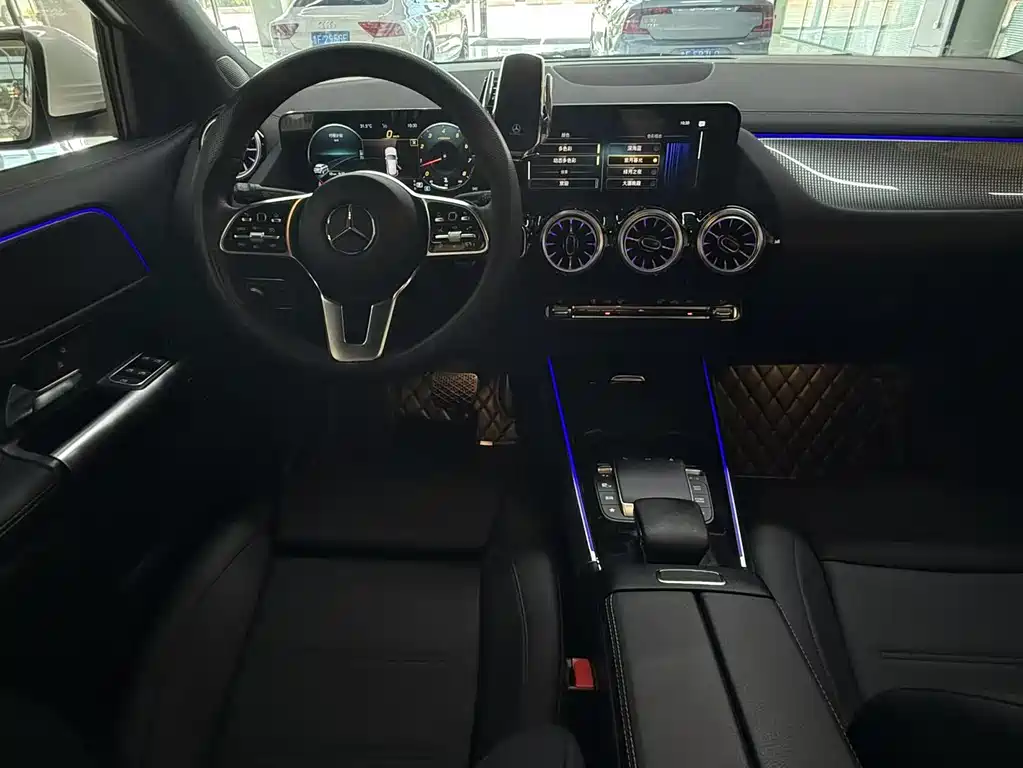 Mercedes-Benz GLA GLA 220