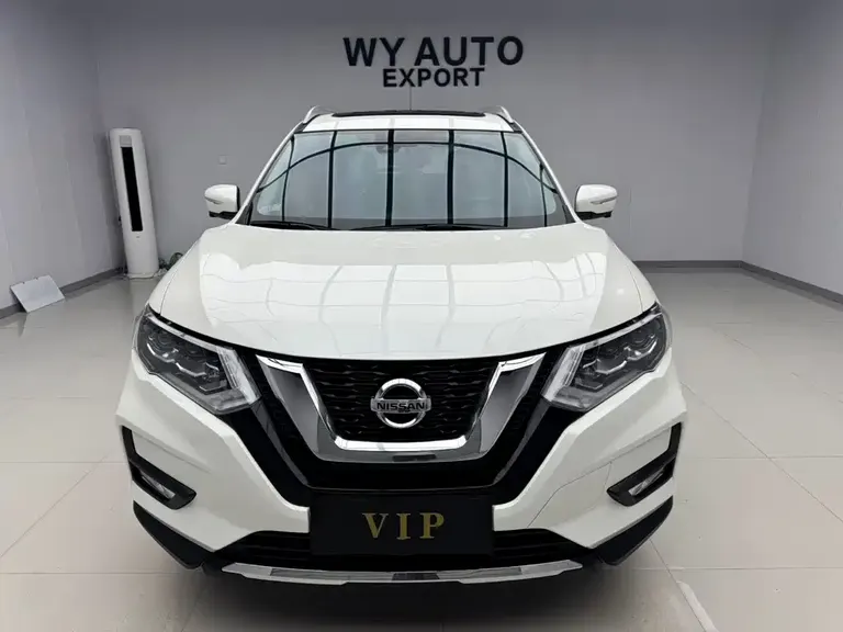 Nissan X-Trail 2.0 L 2 WD Connected Premium Enjoyment