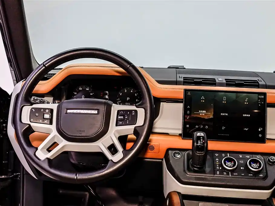 Land Rover Defender 110 3.0 T P400 X-DYNAMIC HSE