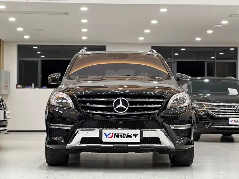 Mercedes-Benz M-Class ML 400 4 MATIC Luxury