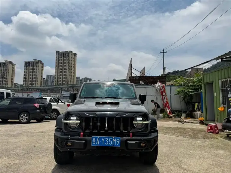 Tank 300 Offroad 2.0 T Conqueror