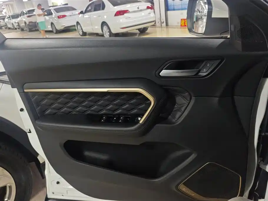Haval H6 1.5 T Auto Champion