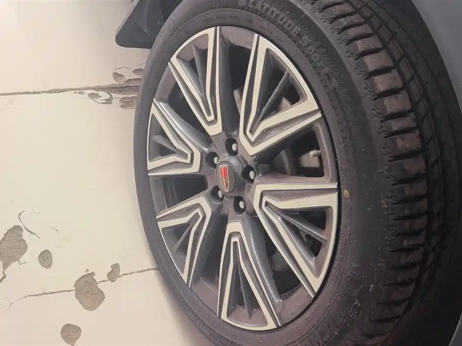 Hongqi HS5 2.0 T Connected Flagship Enjoyment 4 WD