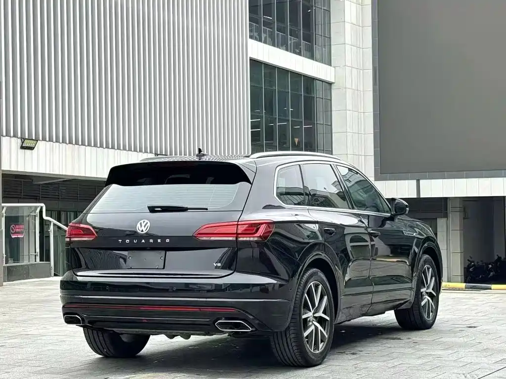 Touareg 3.0 TSI Sharp Edge CN-V