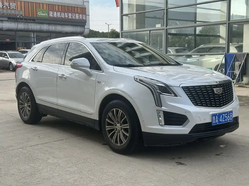 Cadillac XT5 28 T 4 WD Luxury