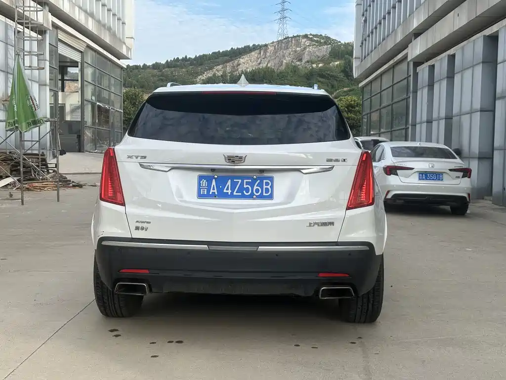 Cadillac XT5 28 T 4 WD Luxury
