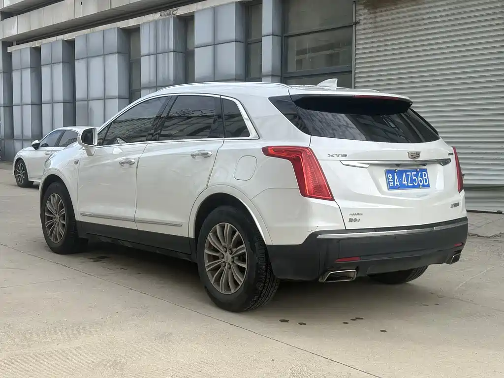 Cadillac XT5 28 T 4 WD Luxury