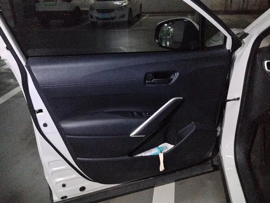 Corolla Cross 2.0 L Pioneer