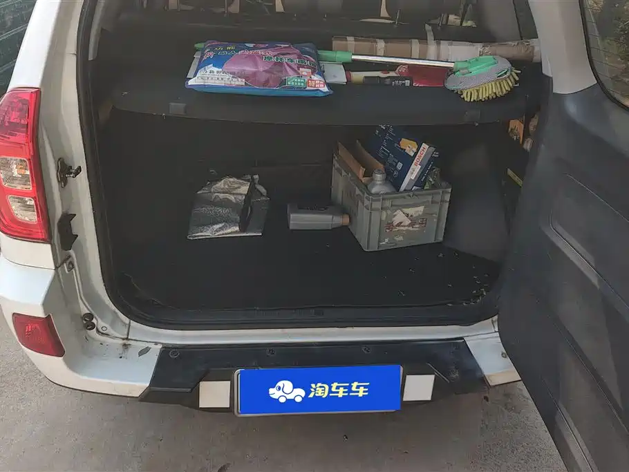 Tiggo 3 瑞虎3 2018款 经典版 1.6 L 手动精英型