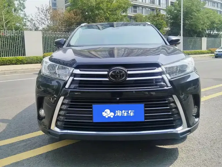 Toyota Highlander 2.0 T 4 WD Distinguished 7-seat CN-VI