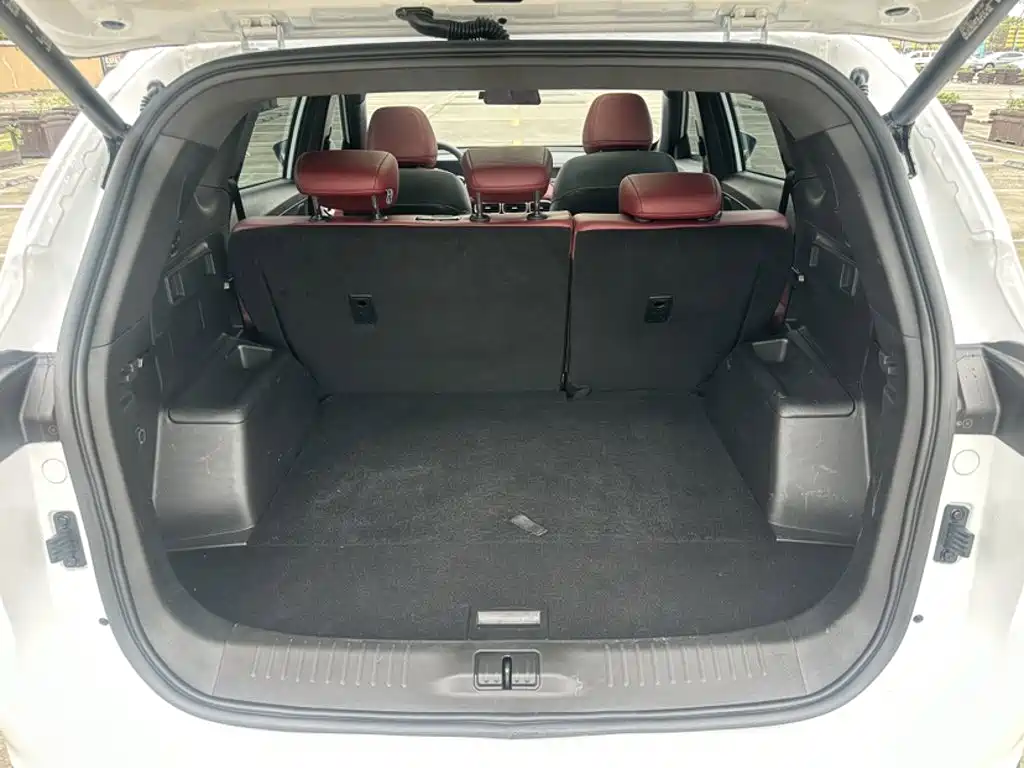 Jetour X70 PLUS Champion 1.5 T DCT Champion MAX+ 5-seat