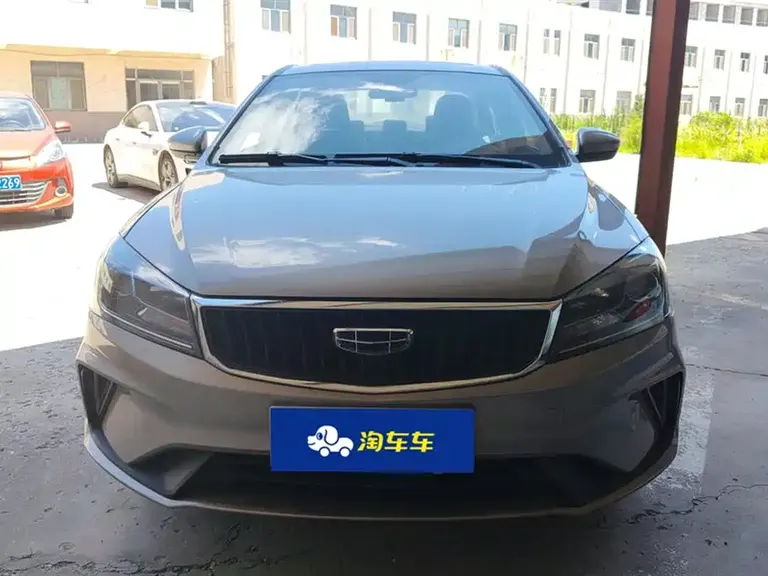 Geely Emgrand UP 1.5 L CVT Luxury