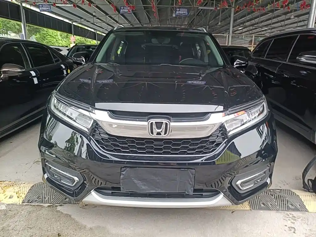 Avancier 370 TURBO 4 WD Premium