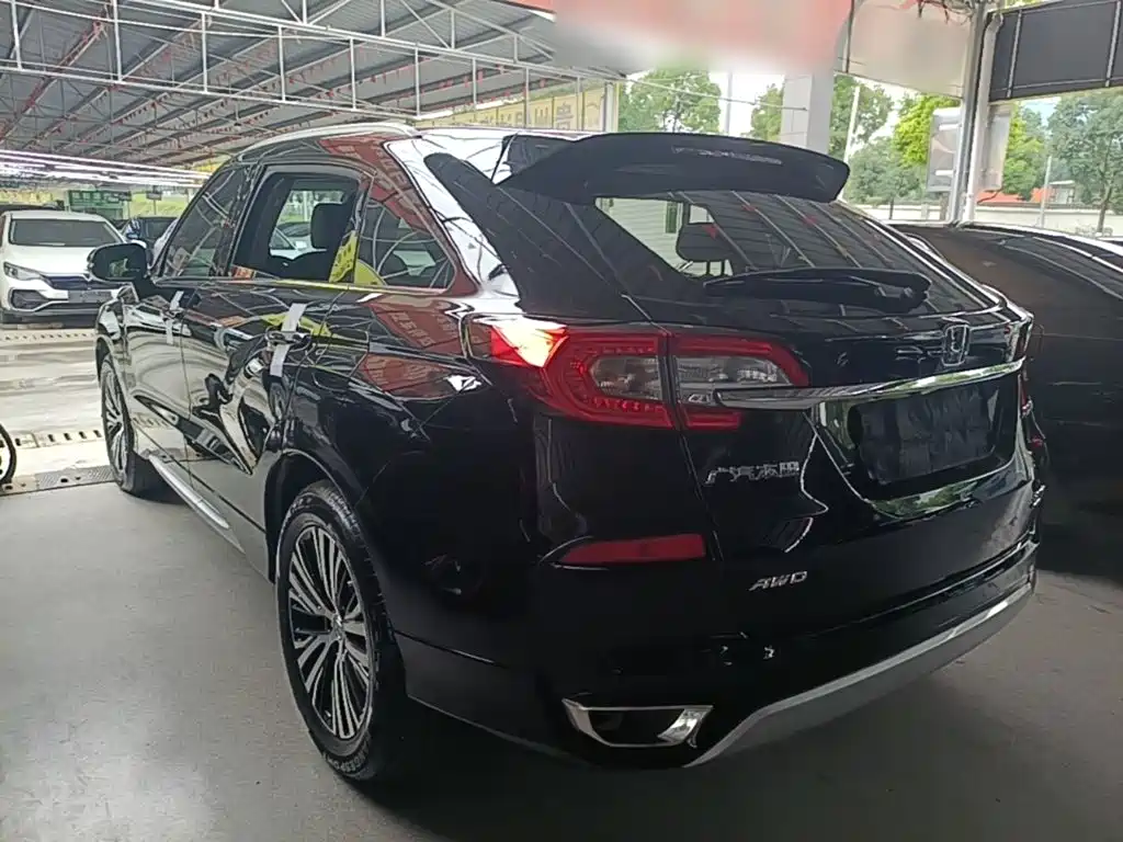 Avancier 370 TURBO 4 WD Premium