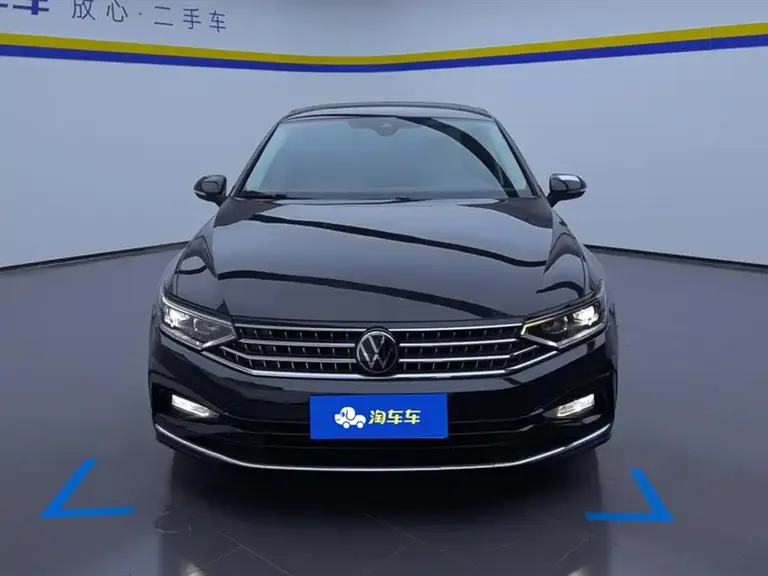 Volkswagen Magotan 200 10 K Commemorative 330 TSI DSG Luxury