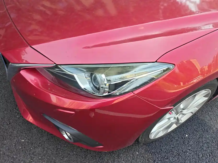 Mazda 3 Axela Hatchback 2.0 L Auto Flagship