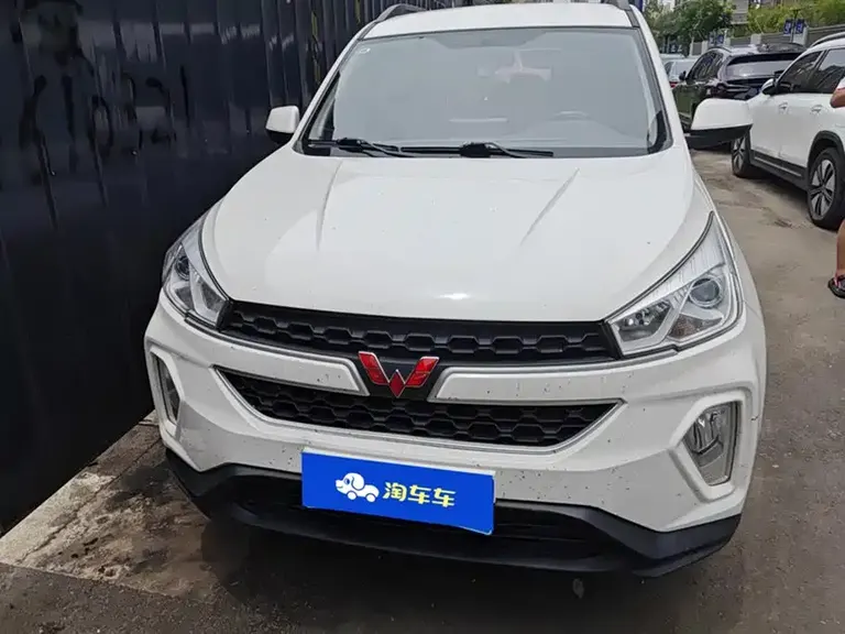 Wuling Hongguang S3 1.5 L Manual Comfort CN-VI