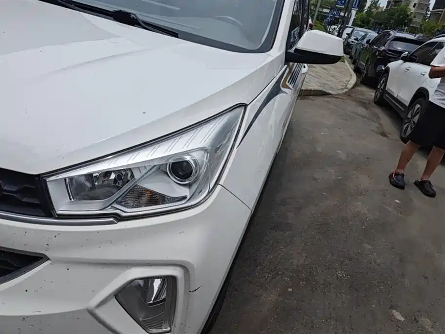 Wuling Hongguang S3 1.5 L Manual Comfort CN-VI