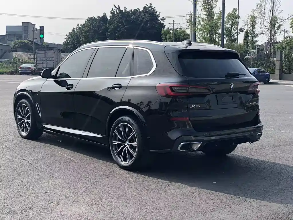 BMW X5 Facelift xDrive 30 Li Premium M Sport Package
