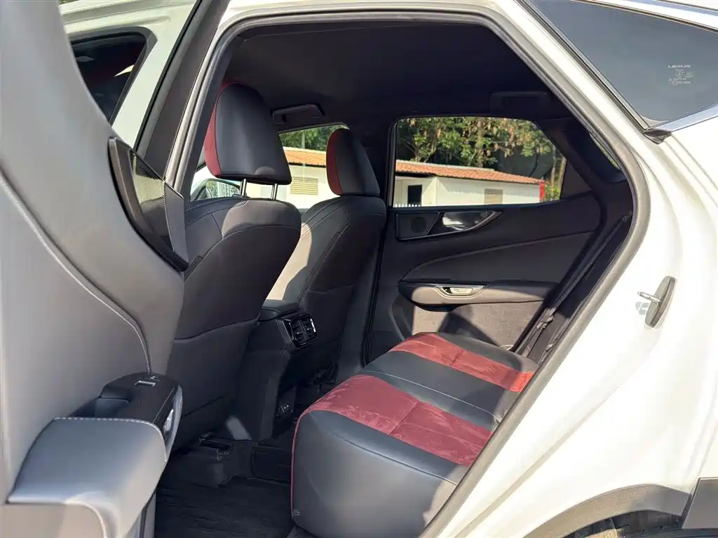 Lexus NX 260 FWD Creative Speed
