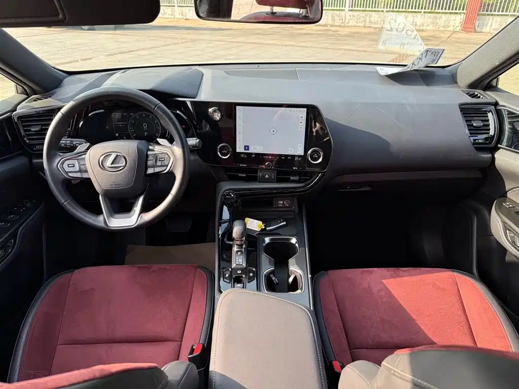 Lexus NX 260 FWD Creative Speed