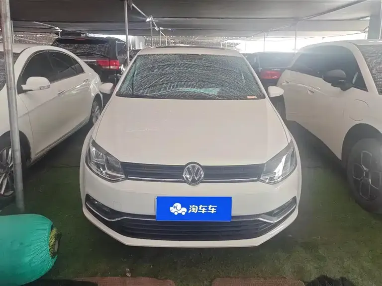 Volkswagen Polo 1.6 L Auto Comfort