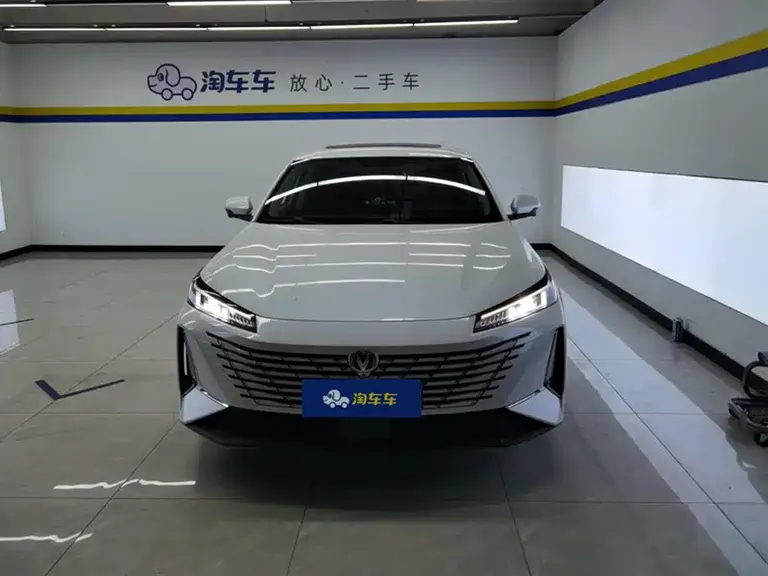 Changan Eado 1.5 T GDI Auto Flagship