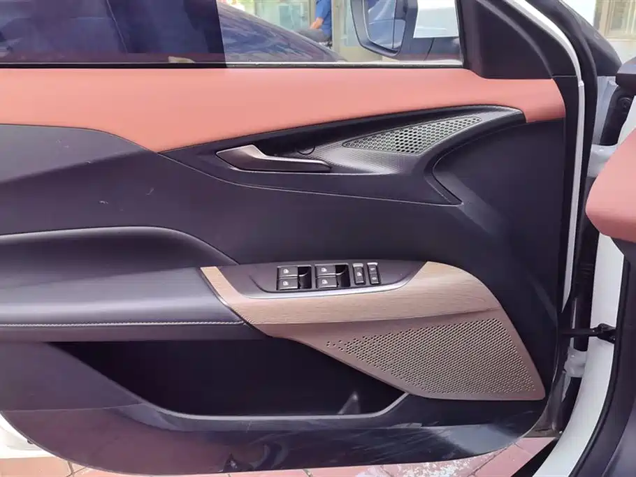 Eado 1.5 T GDI Auto Flagship