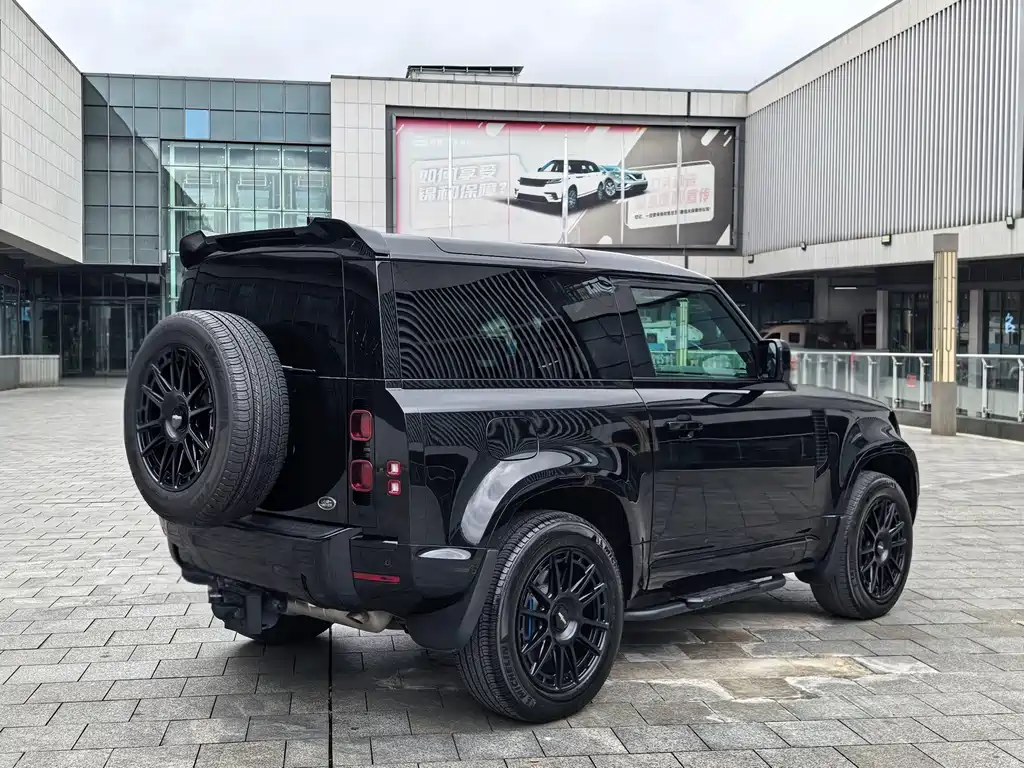 Land Rover Defender Facelift 90 3.0 T P400 XS