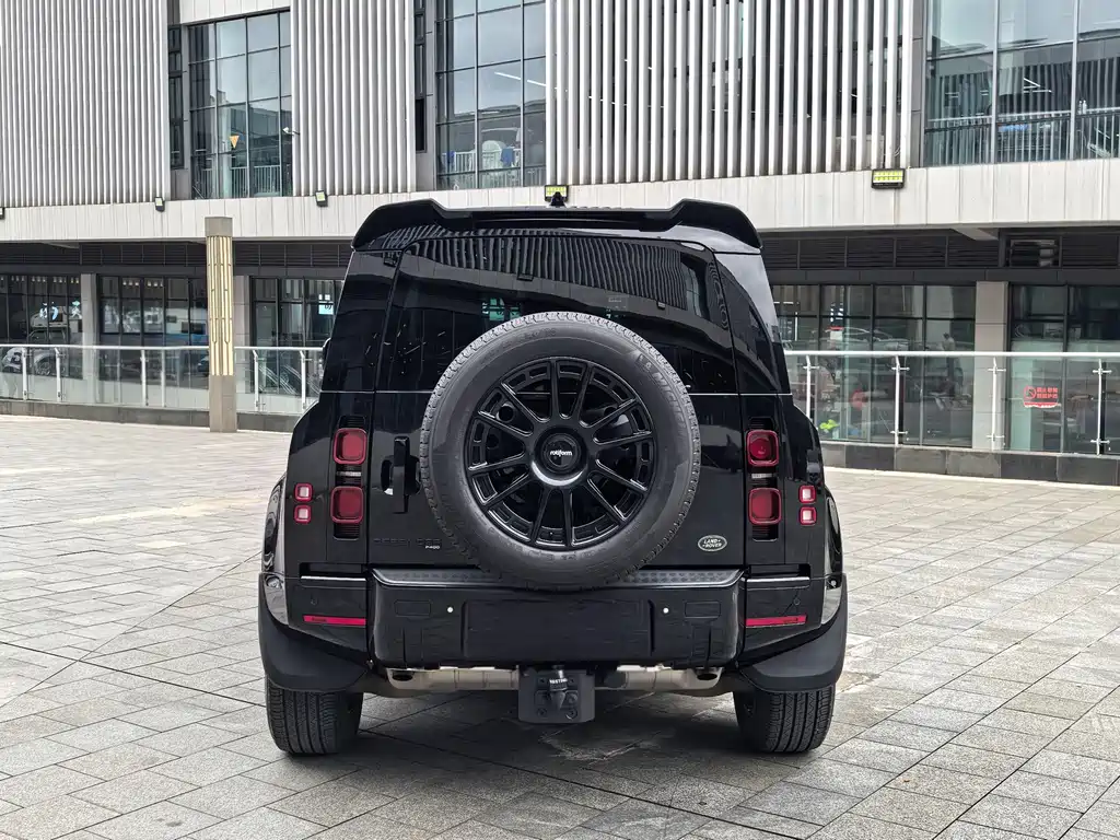 Land Rover Defender Facelift 90 3.0 T P400 XS