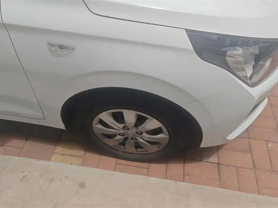 Accent 1.4 L Manual GL Refreshed