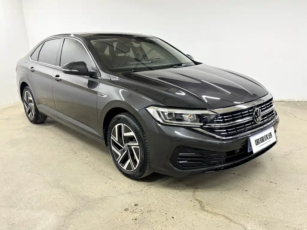 Sagitar 280 TSI DSG Transcend