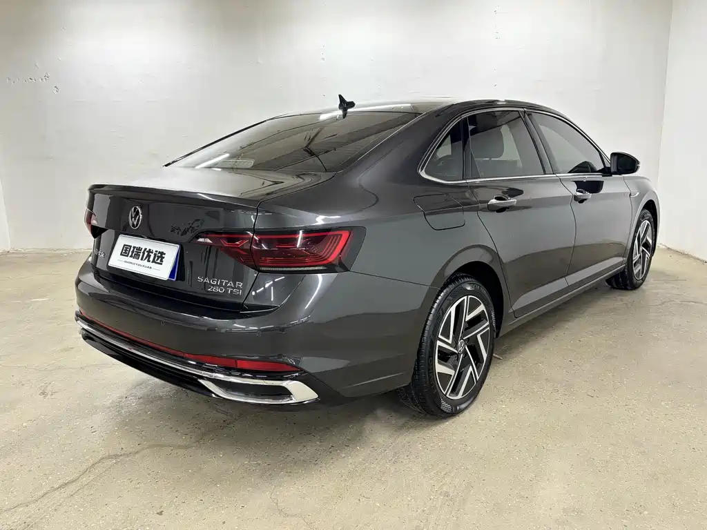 Sagitar 280 TSI DSG Transcend