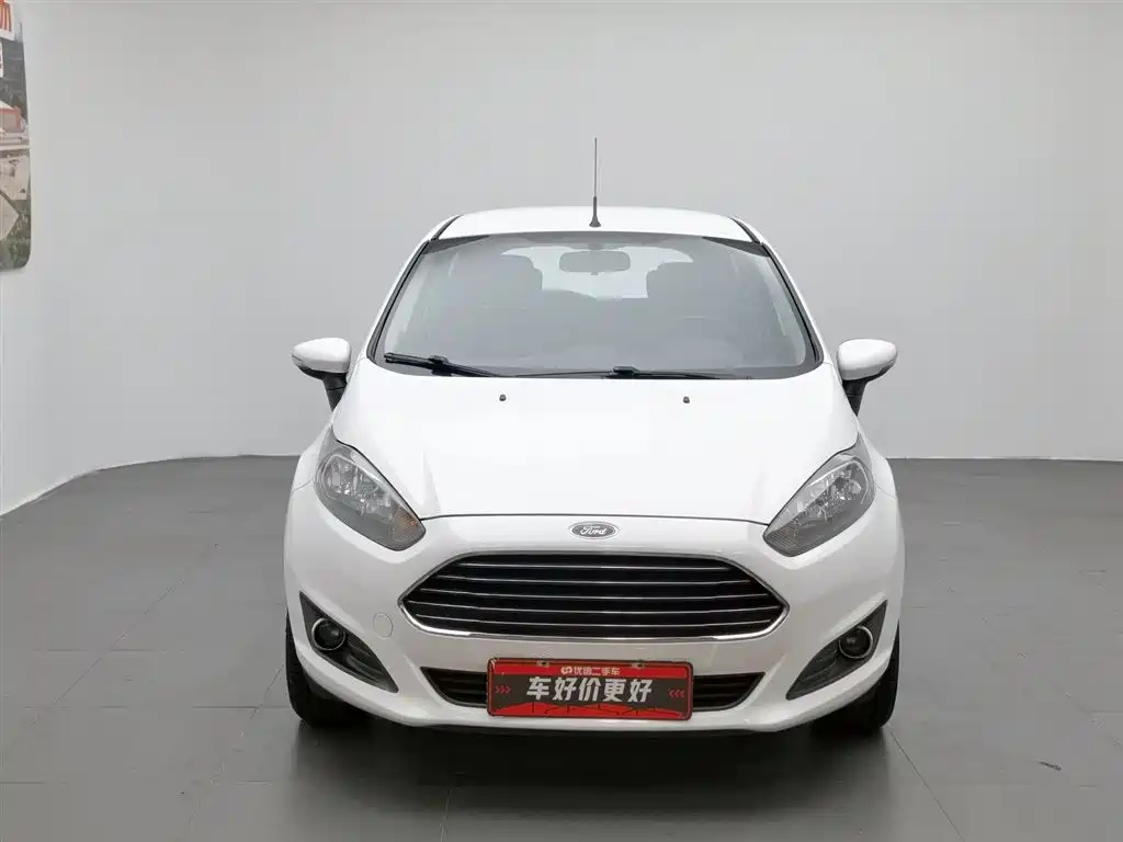 Fiesta Hatchback 1.5 L Auto Fashion