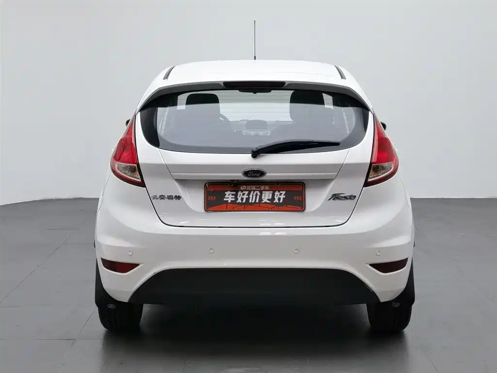 Fiesta Hatchback 1.5 L Auto Fashion