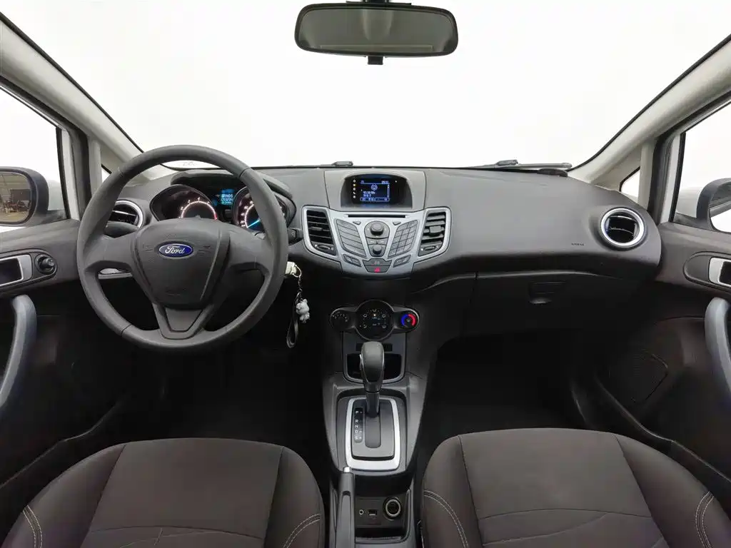 Fiesta Hatchback 1.5 L Auto Fashion